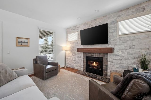 961 River Forest Drive, Hamilton Twp, OH 45039