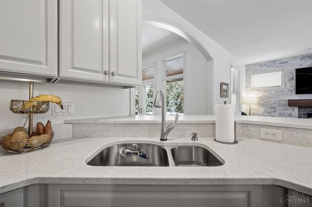 961 River Forest Drive, Hamilton Twp, OH 45039