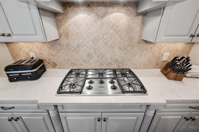 961 River Forest Drive, Hamilton Twp, OH 45039