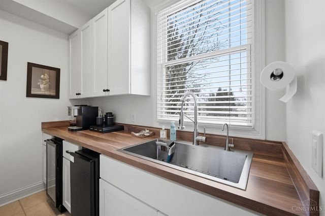 961 River Forest Drive, Hamilton Twp, OH 45039