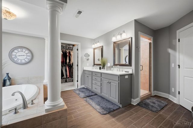 961 River Forest Drive, Hamilton Twp, OH 45039