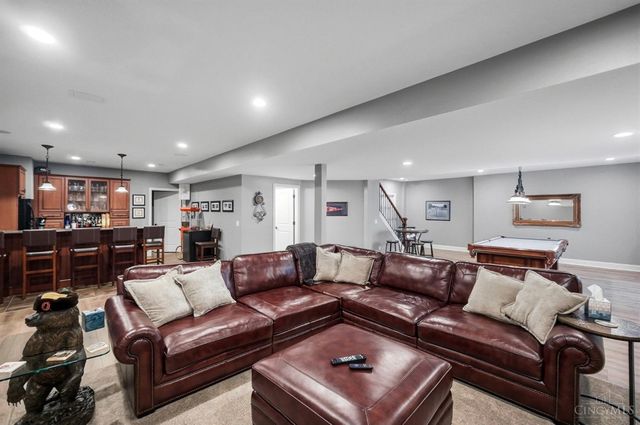 961 River Forest Drive, Hamilton Twp, OH 45039