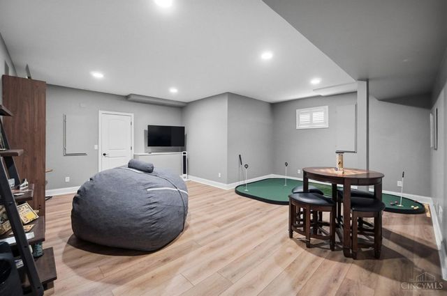 961 River Forest Drive, Hamilton Twp, OH 45039