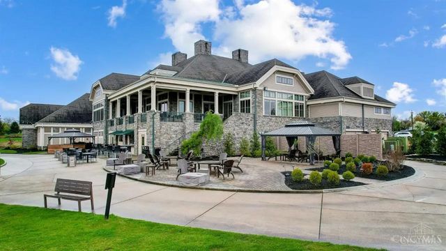 961 River Forest Drive, Hamilton Twp, OH 45039