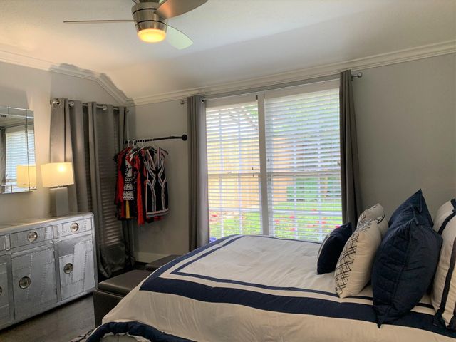 3909 Rice Boulevard, Houston, TX 77005