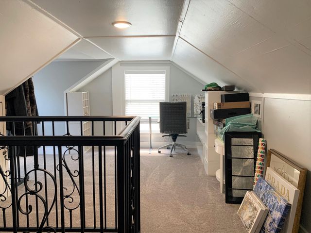 3909 Rice Boulevard, Houston, TX 77005