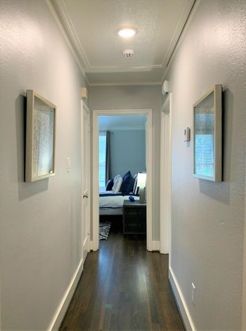 3909 Rice Boulevard, Houston, TX 77005