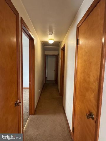 182 SUMMIT DR, Lewistown, PA 17044