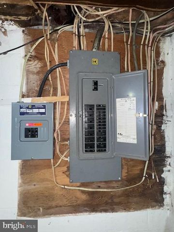 182 SUMMIT DR, Lewistown, PA 17044