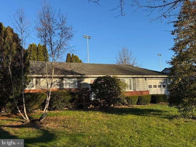 182 SUMMIT DR, Lewistown, PA 17044