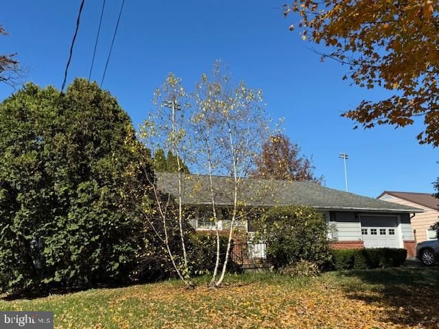 182 SUMMIT DR, Lewistown, PA 17044