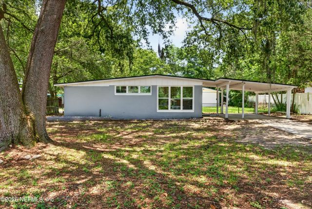 1928 MONTMARTE Drive, Jacksonville, FL 32210