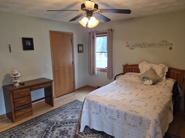 1828 N Claremont Drive, Janesville, WI 53545