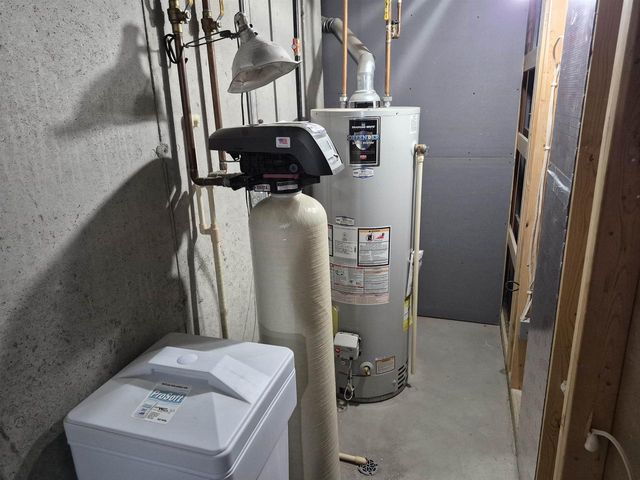 1828 N Claremont Drive, Janesville, WI 53545