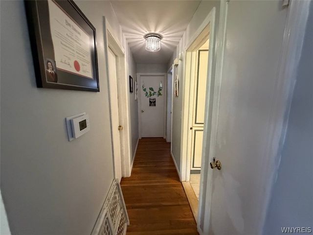 18 Woodline Drive, Penfield, NY 14526