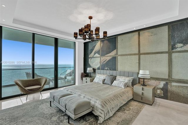 18975 COLLINS AVE 2001, Sunny Isles Beach, FL 33160