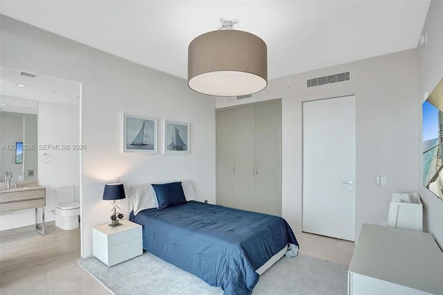 18975 COLLINS AVE 2001, Sunny Isles Beach, FL 33160