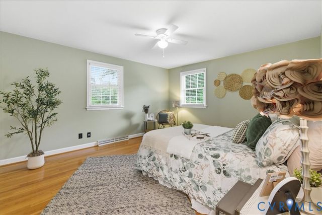105 Flintlock Dr, Colonial Heights, VA 23834
