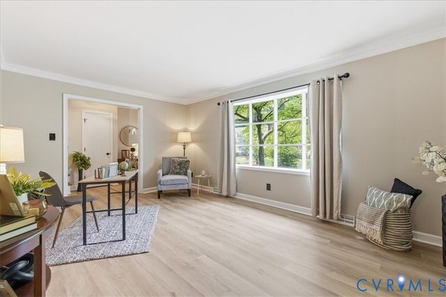 105 Flintlock Dr, Colonial Heights, VA 23834