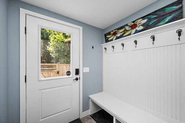 5557 Girard Avenue S, Minneapolis, MN 55419