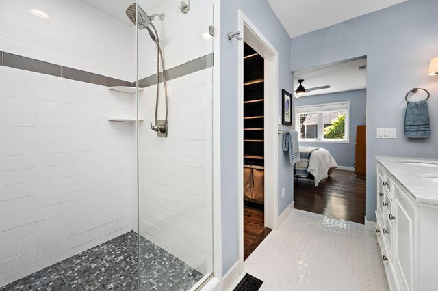 5557 Girard Avenue S, Minneapolis, MN 55419