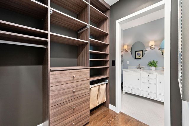 5557 Girard Avenue S, Minneapolis, MN 55419