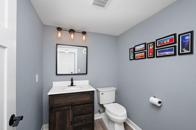 5557 Girard Avenue S, Minneapolis, MN 55419