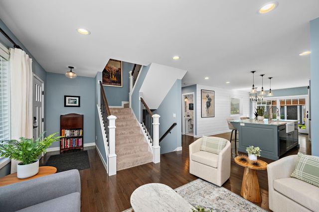 5557 Girard Avenue S, Minneapolis, MN 55419