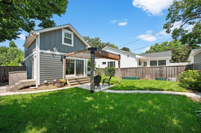 5557 Girard Avenue S, Minneapolis, MN 55419