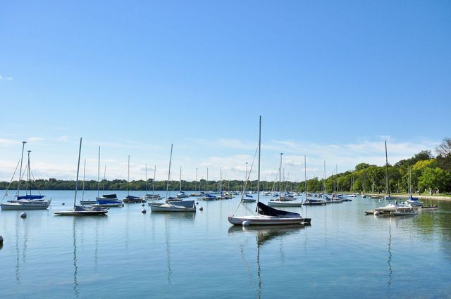 5557 Girard Avenue S, Minneapolis, MN 55419