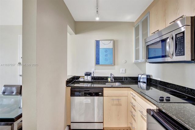 2670 E Sunrise Boulevard 1117, Fort Lauderdale, FL 33304