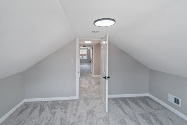 2263 S 14th Avenue, North Riverside, IL 60546