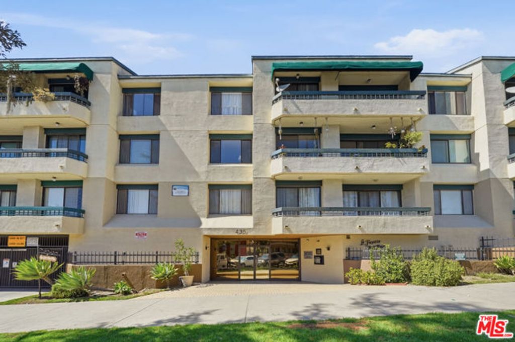 435 S La Fayette Park Place 219, Los Angeles, CA 90057