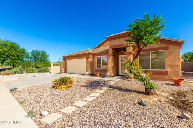 2266 N SANTIANA Street, Casa Grande, AZ 85122