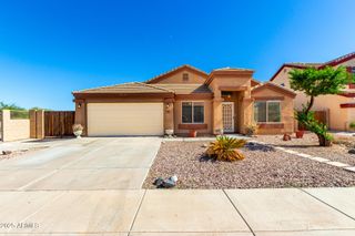 2266 N SANTIANA Street, Casa Grande, AZ 85122