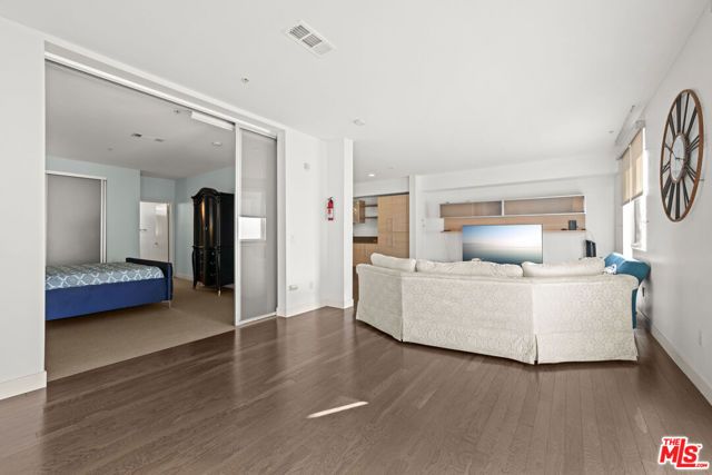 1234 Wilshire Boulevard 213, Los Angeles, CA 90017