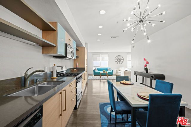 1234 Wilshire Boulevard 213, Los Angeles, CA 90017