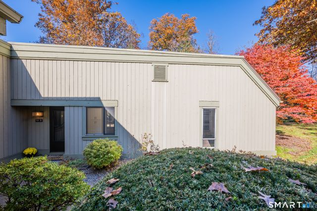 761 Heritage Village D, Southbury, CT 06488