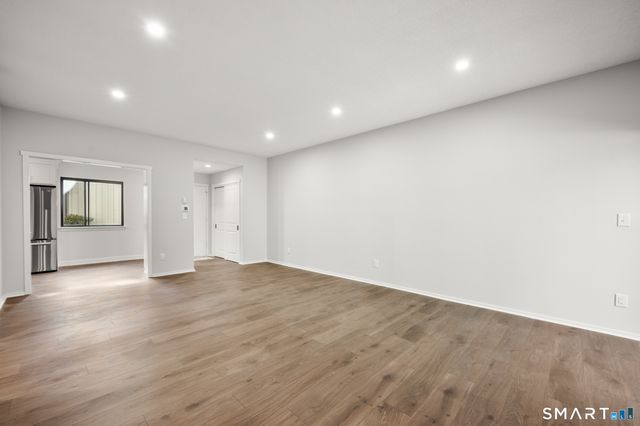 761 Heritage Village D, Southbury, CT 06488