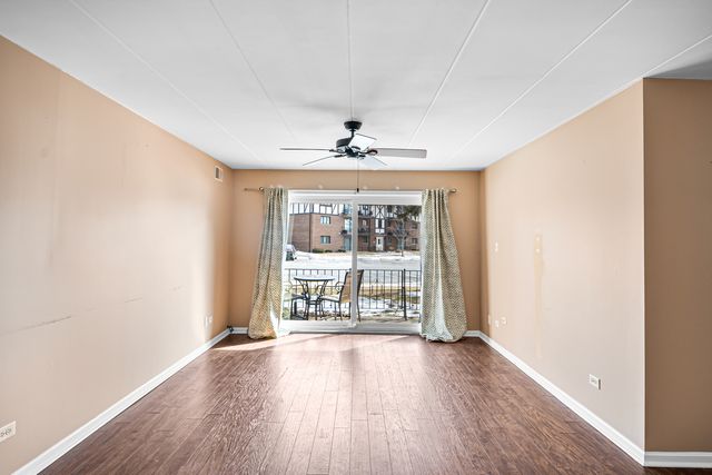 11015 S Theresa Circle 1C, Palos Hills, IL 60465