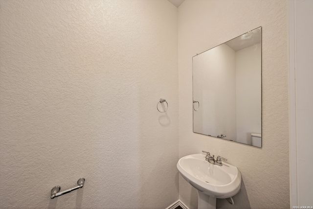 3110 Lamoka, San Antonio, TX 78245