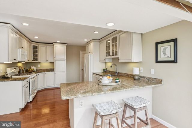 714 ISAAC TAYLOR DR, West Chester, PA 19382