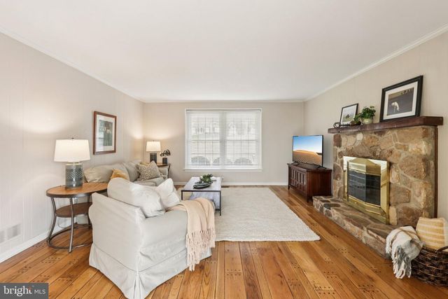 714 ISAAC TAYLOR DR, West Chester, PA 19382