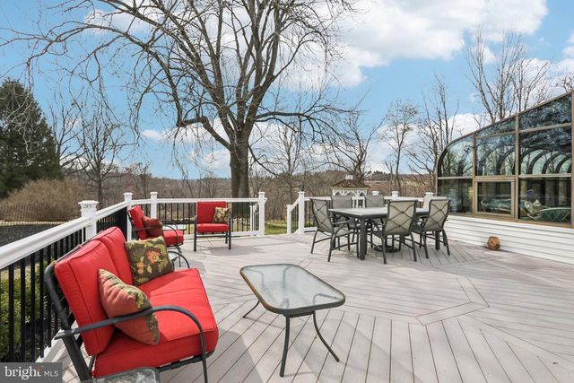 714 ISAAC TAYLOR DR, West Chester, PA 19382