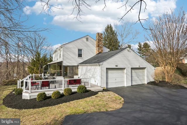 714 ISAAC TAYLOR DR, West Chester, PA 19382