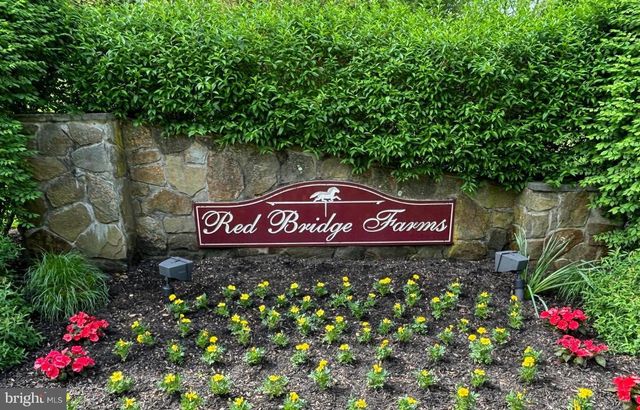 714 ISAAC TAYLOR DR, West Chester, PA 19382