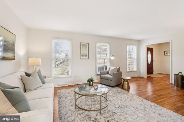 714 ISAAC TAYLOR DR, West Chester, PA 19382