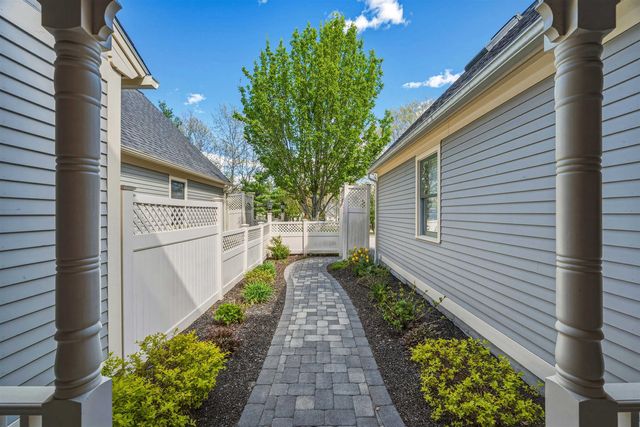 579 Sagamore Ave Unit 24, Portsmouth, NH 03801