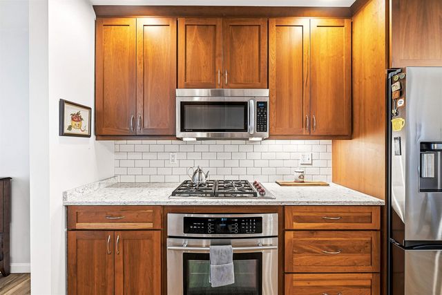 579 Sagamore Ave Unit 24, Portsmouth, NH 03801
