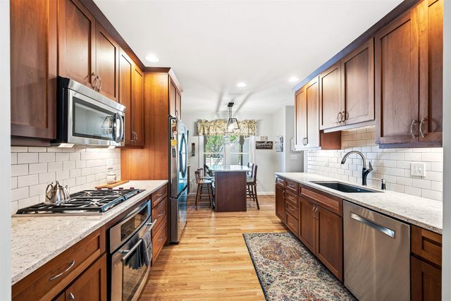 579 Sagamore Ave Unit 24, Portsmouth, NH 03801